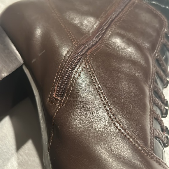 London Fog Women’s/Sieblen Tall Brown Ankle Booties w/ Chunky Heel Size 8 - Picture 13 of 16